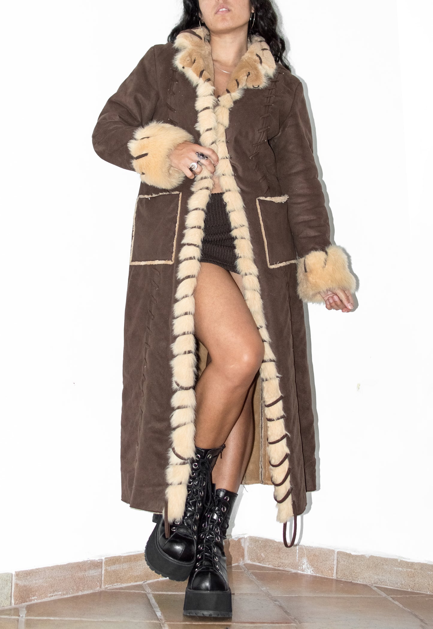 Vintage Long Fur Trim Coat in Brown