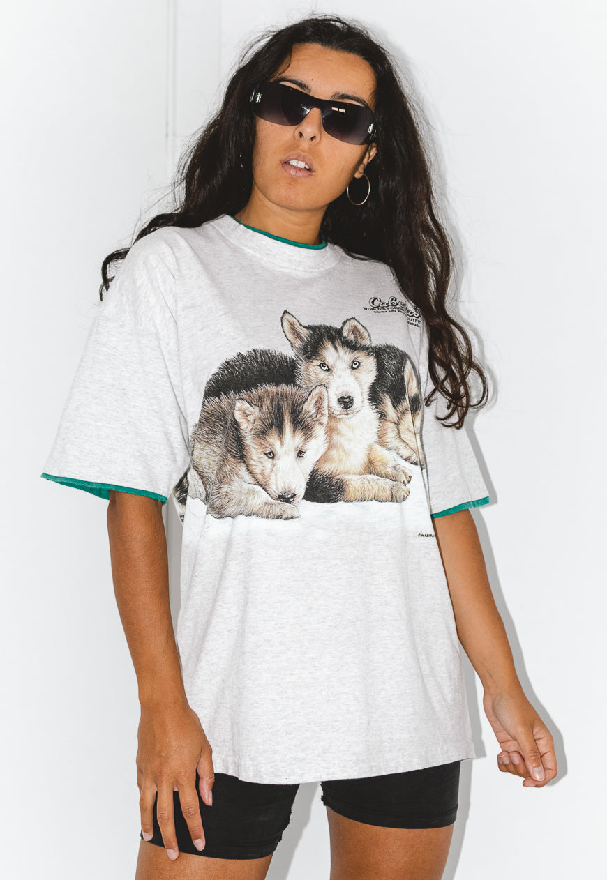 Vintage 90s Wolves Printed Graphic Animal Tshirt